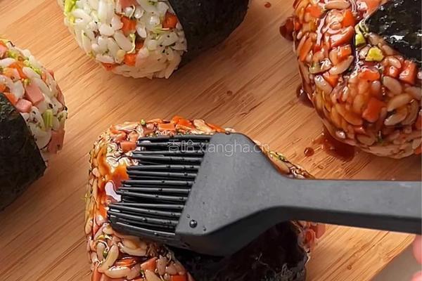 照烧芝土饭团的做法图解7