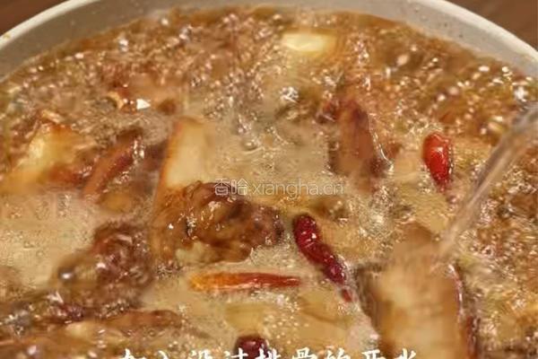 板栗炖排骨的做法图解4