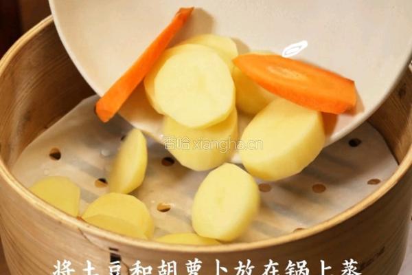 黑松露士豆泥香肠厚蛋烧的做法图解1