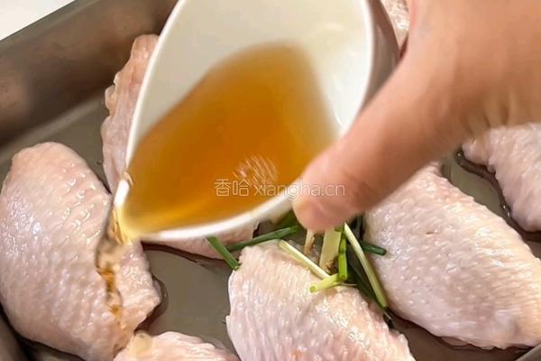 琥珀脆香鸡的做法图解2