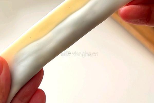 香辣虾滑面的做法图解2