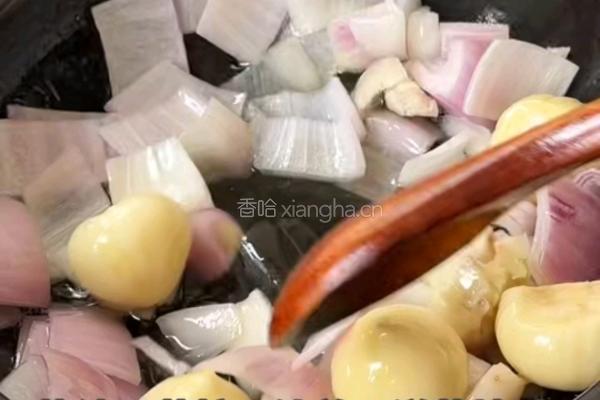 黑松露鲍鱼鸡煲的做法图解5