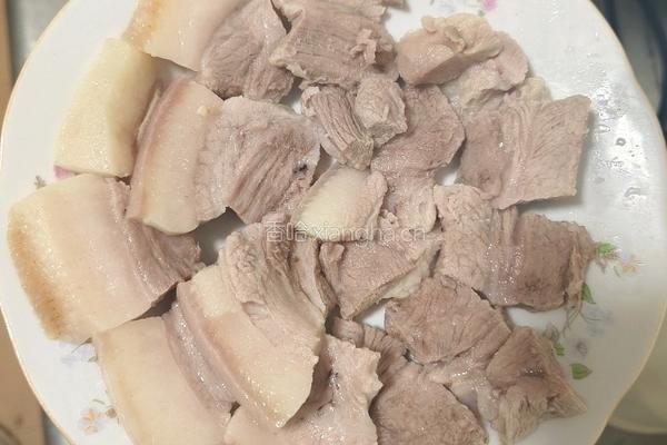 蒜泥白肉的做法图解4