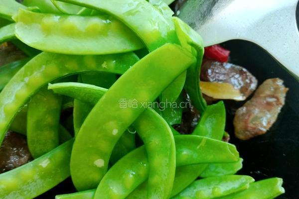 荷兰豆炒香肠的做法图解6