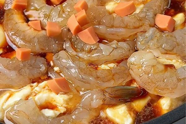 鲜虾抱蛋的做法图解4