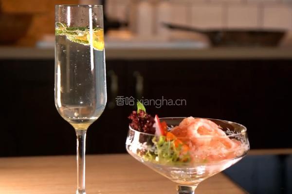 柚子加拿大北极虾配青柠苏打的做法图解10