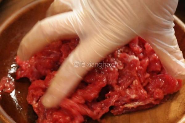海带牛肉豆腐汤的做法图解2