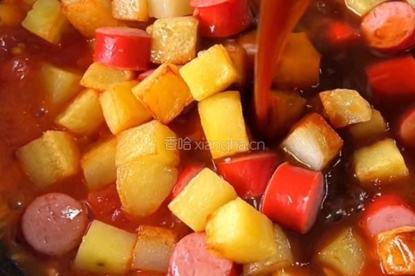 香肠土豆芝士烩饭的做法图解5