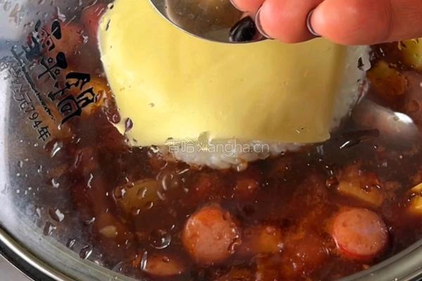 香肠土豆芝士烩饭的做法图解7