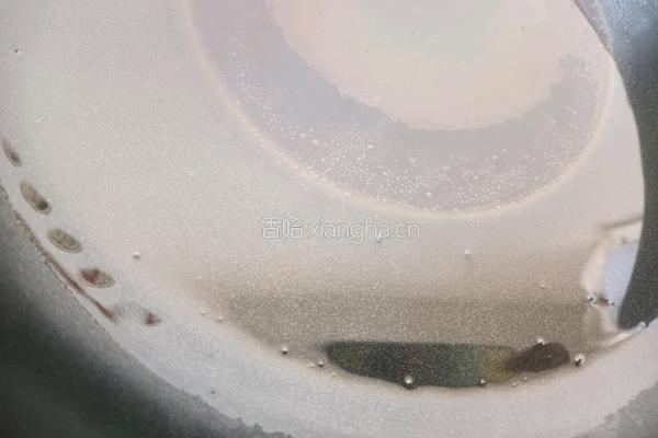 油泡炸蛋的做法图解3