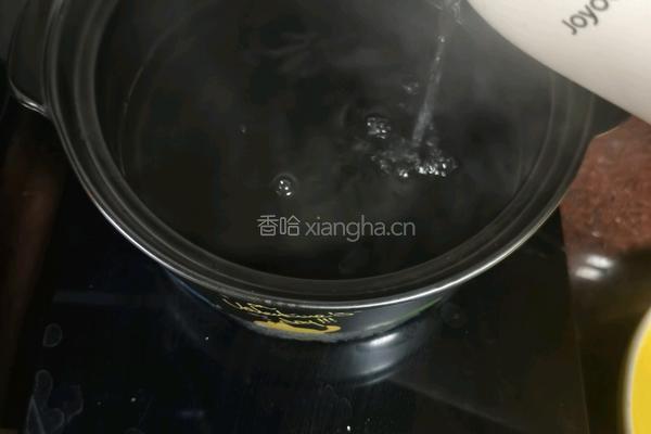 排骨砂锅粥(三人份)的做法图解4