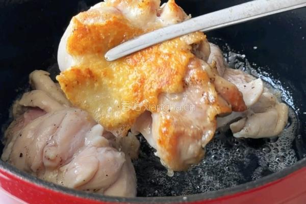 黑松露菌菇炖鸡的做法图解2