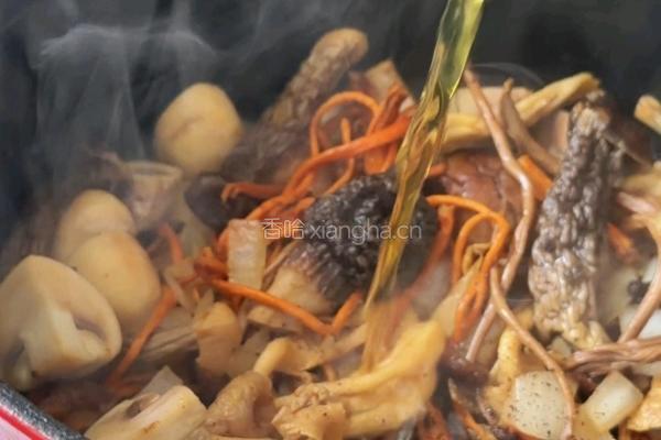 黑松露菌菇炖鸡的做法图解5