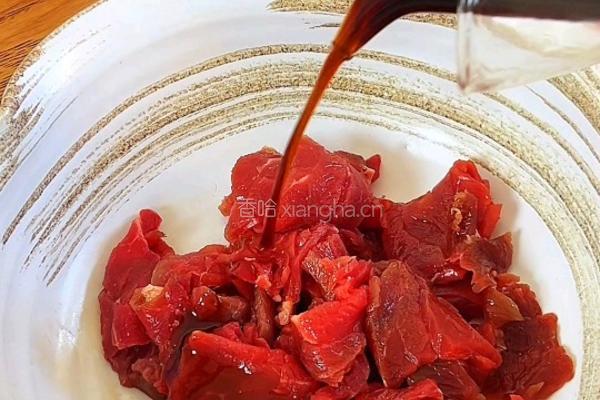 番茄牛肉三明治的做法图解2