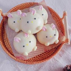 小兔子豆沙包的做法[图]