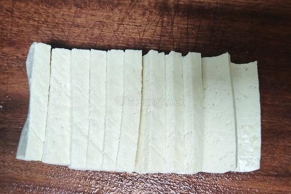 家庭版铁板豆腐的做法图解1