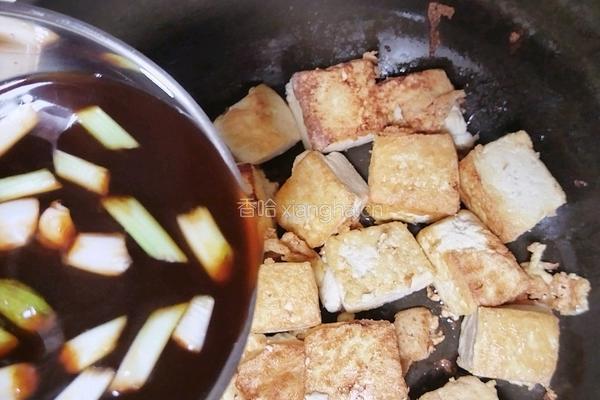 葱烧豆腐的做法图解6