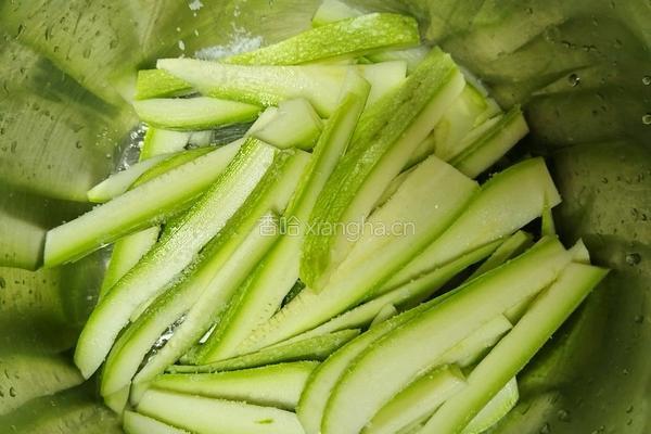 肉沫西葫芦的做法图解1