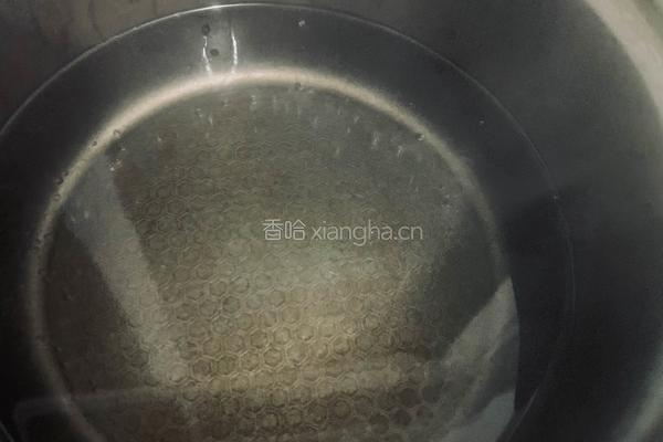 牛奶西米露(电饭煲不用看火)的做法图解2