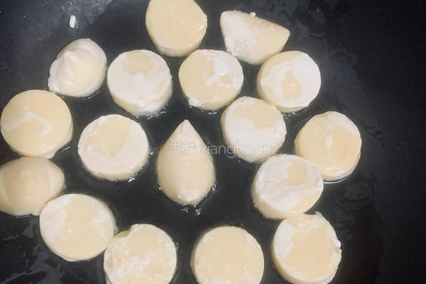 日本豆腐金针菇煲的做法图解6