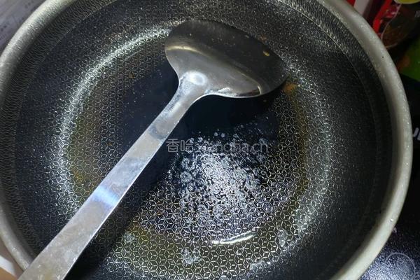 爆炒大头菜的做法图解3