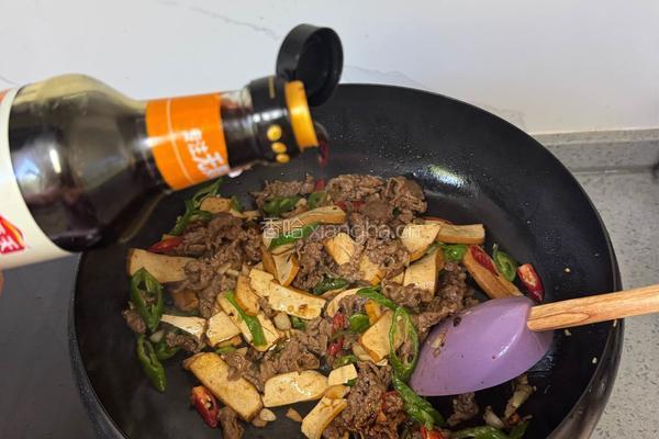 香干炒牛肉的做法图解7