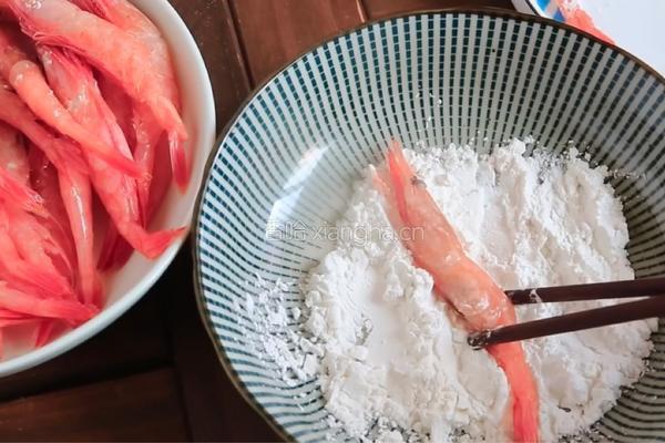 油炸酸辣加拿大北极虾生虾的做法图解3