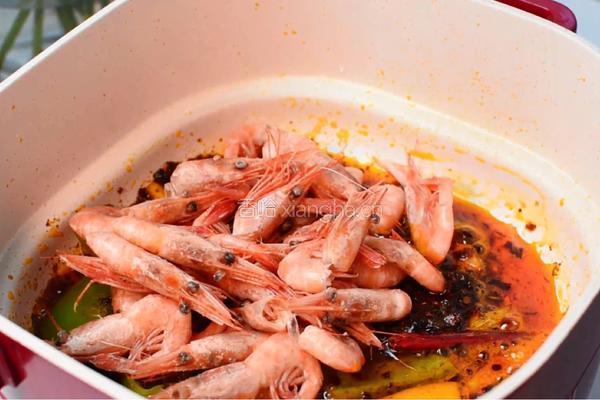 干锅麻辣加拿大北极虾生虾的做法图解7