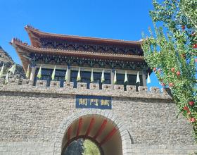 新疆库尔勒的铁门关[图]