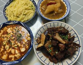 今天饭菜好丰盛[图]