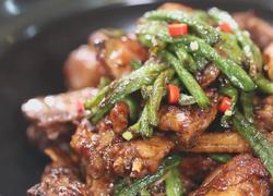豆角炒仔鸡