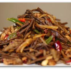 干锅茶树菇的做法[图]